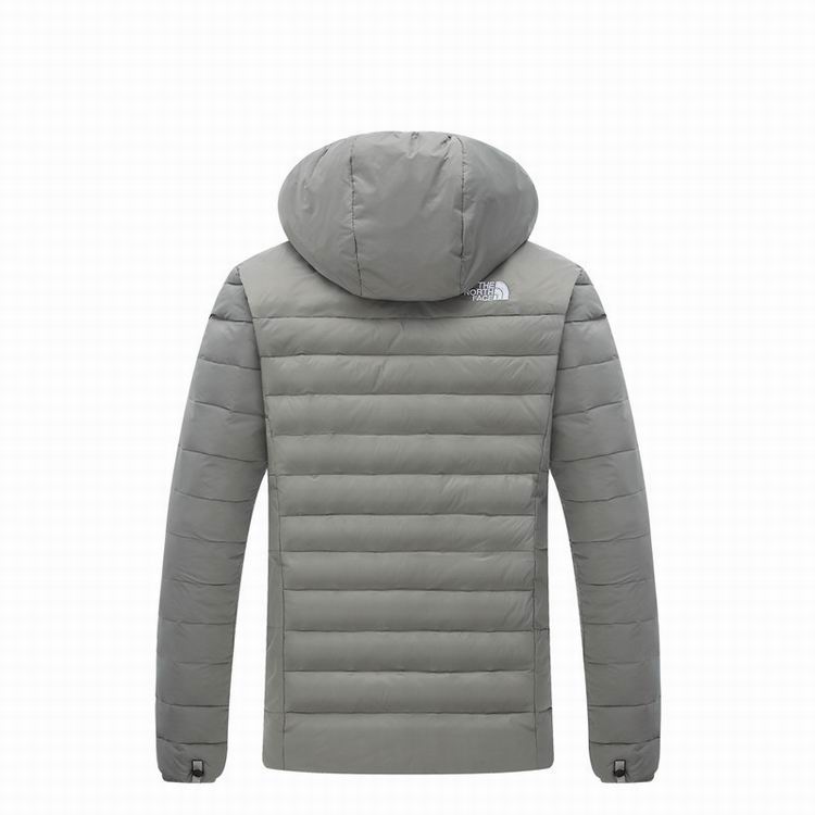 The North Face Men's Outwear 203